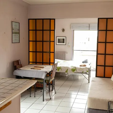 Appt With Balcony In The Heart Of Nice * ניס
